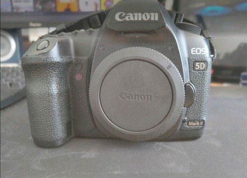 Canon eos mark - ii,