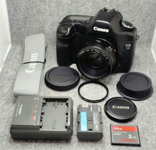 Canon eos con - 5d,