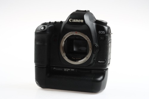 Canon eos mark con - eos,