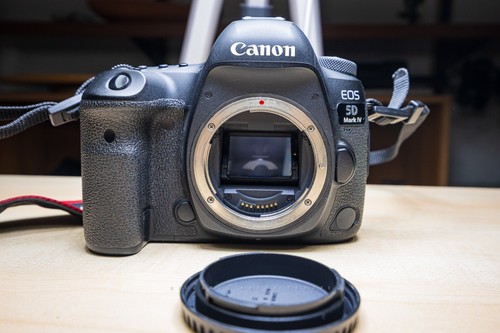 Canon eos mark - 5d,